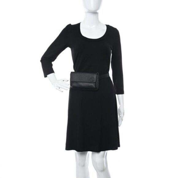 Brand new with box and dustbag Gucci Black Leather belt bag